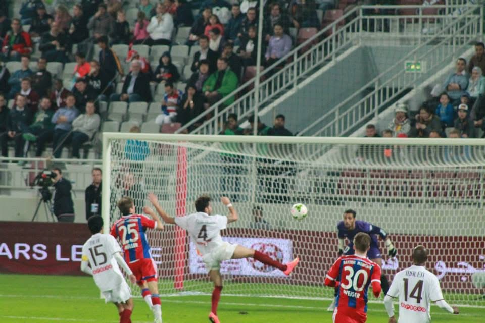 Bayern München, VS Qatari national team. 2013 - Shot on iPhone 5s | PictShare.online photography